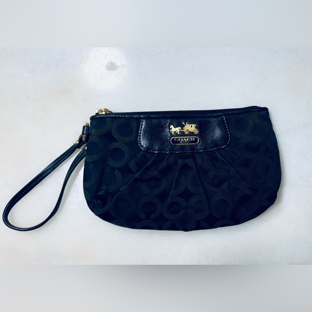 Coach Vintage Wristlet EUC